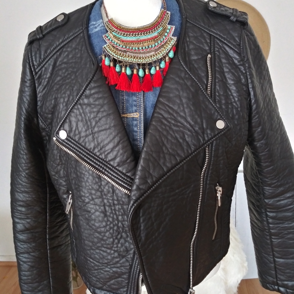 BLACK VEGAN LEATHER JACKET